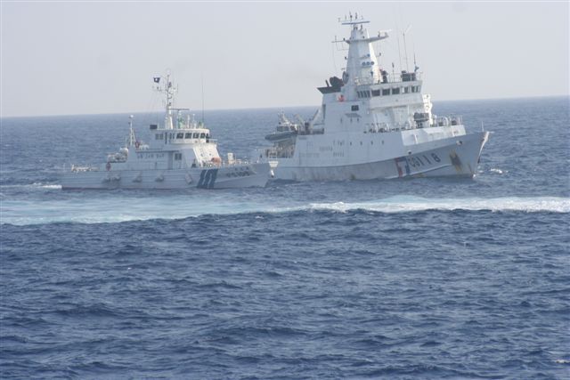 本署執行專屬經濟海域巡護防止日本公務船干擾我漁船作業