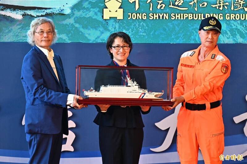 600噸級巡防艦交船、下水聯合典禮及端節威力掃蕩誓師暨接裝典禮-4