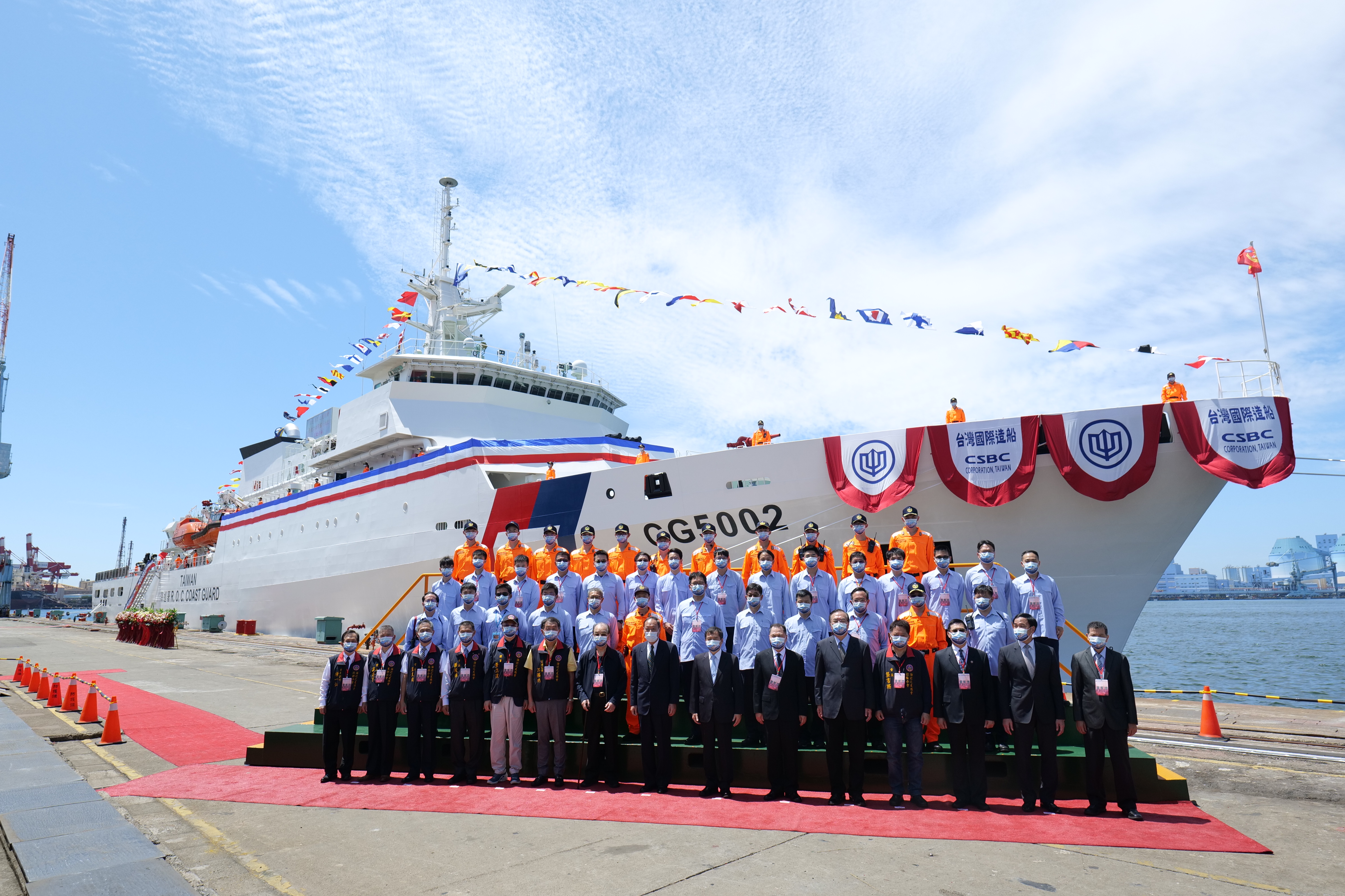 4000噸巡防艦「新竹艦」下水