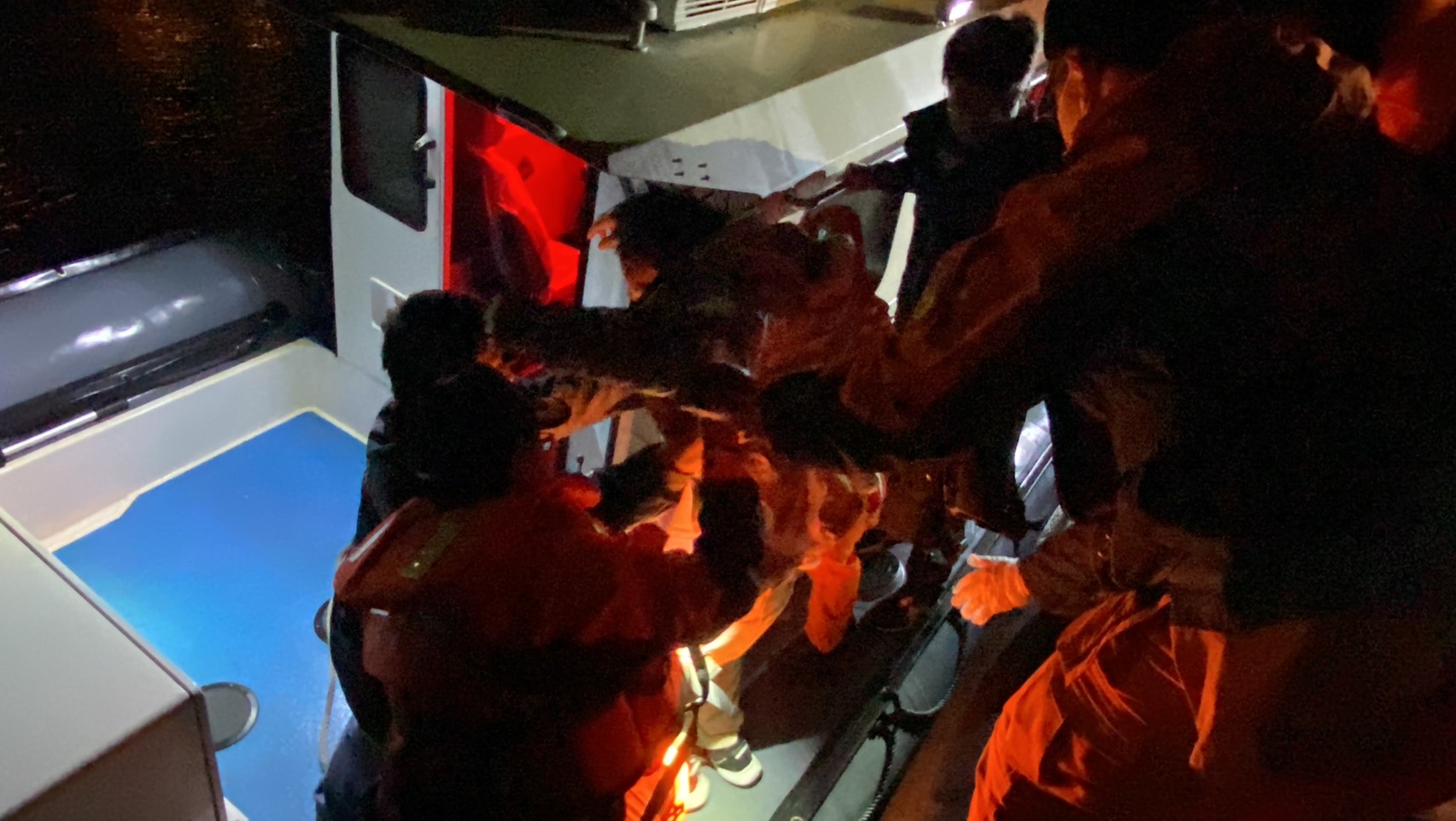 初春溫差大北竿鄉親身體不適 馬祖海巡跨島即刻救援