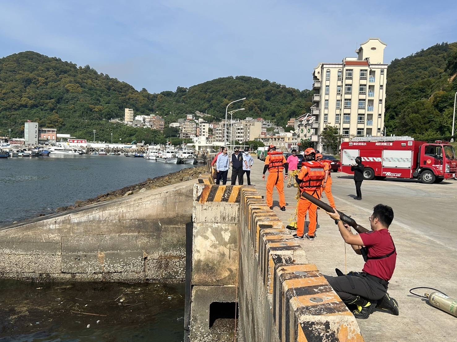 馬祖一O岸巡隊聯合各界救生救難演練 互助合作展現救援應變能力