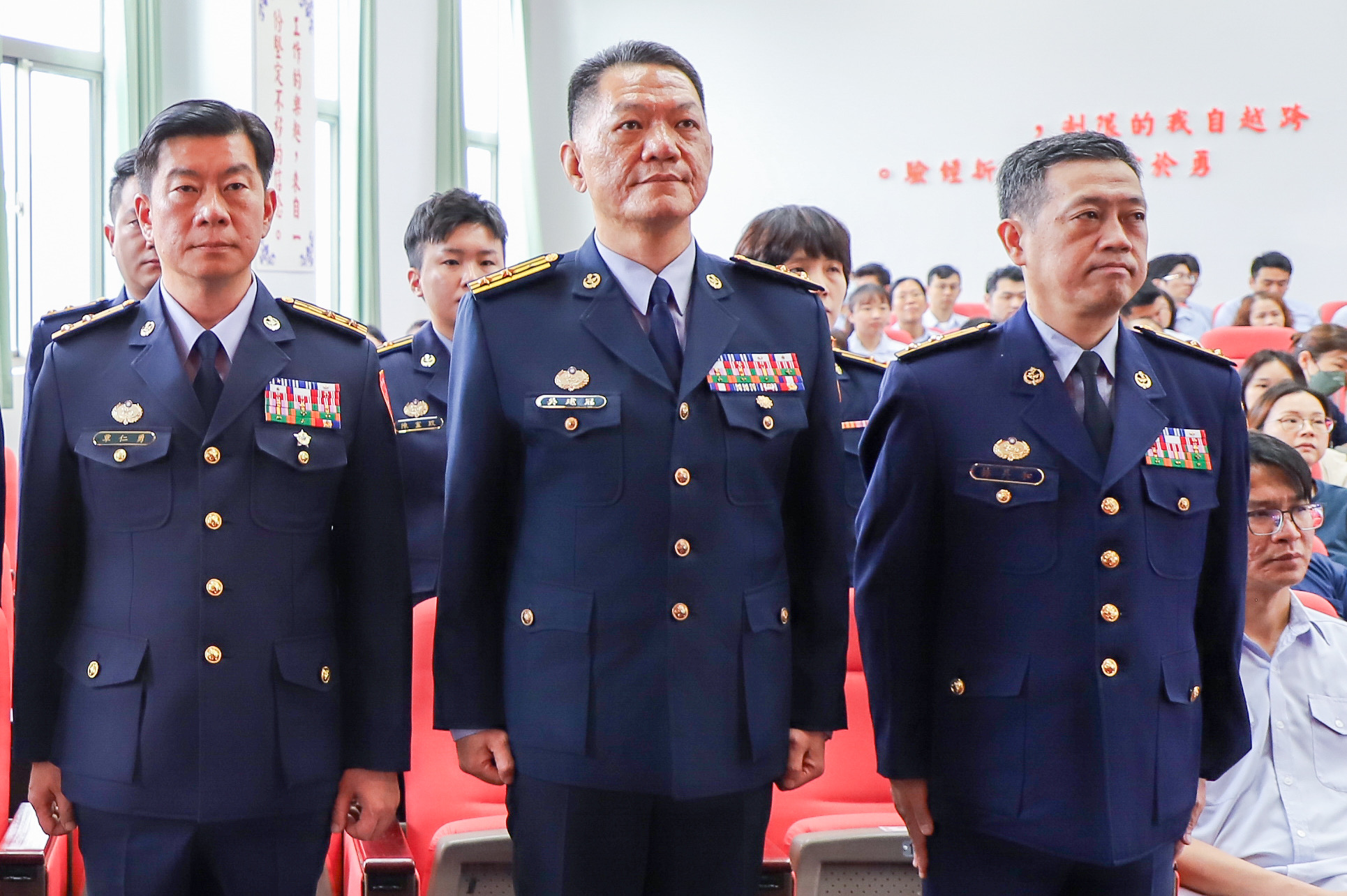 海巡署5月份晉任人員海巡佩階頒授典禮 署長張忠龍親自主持