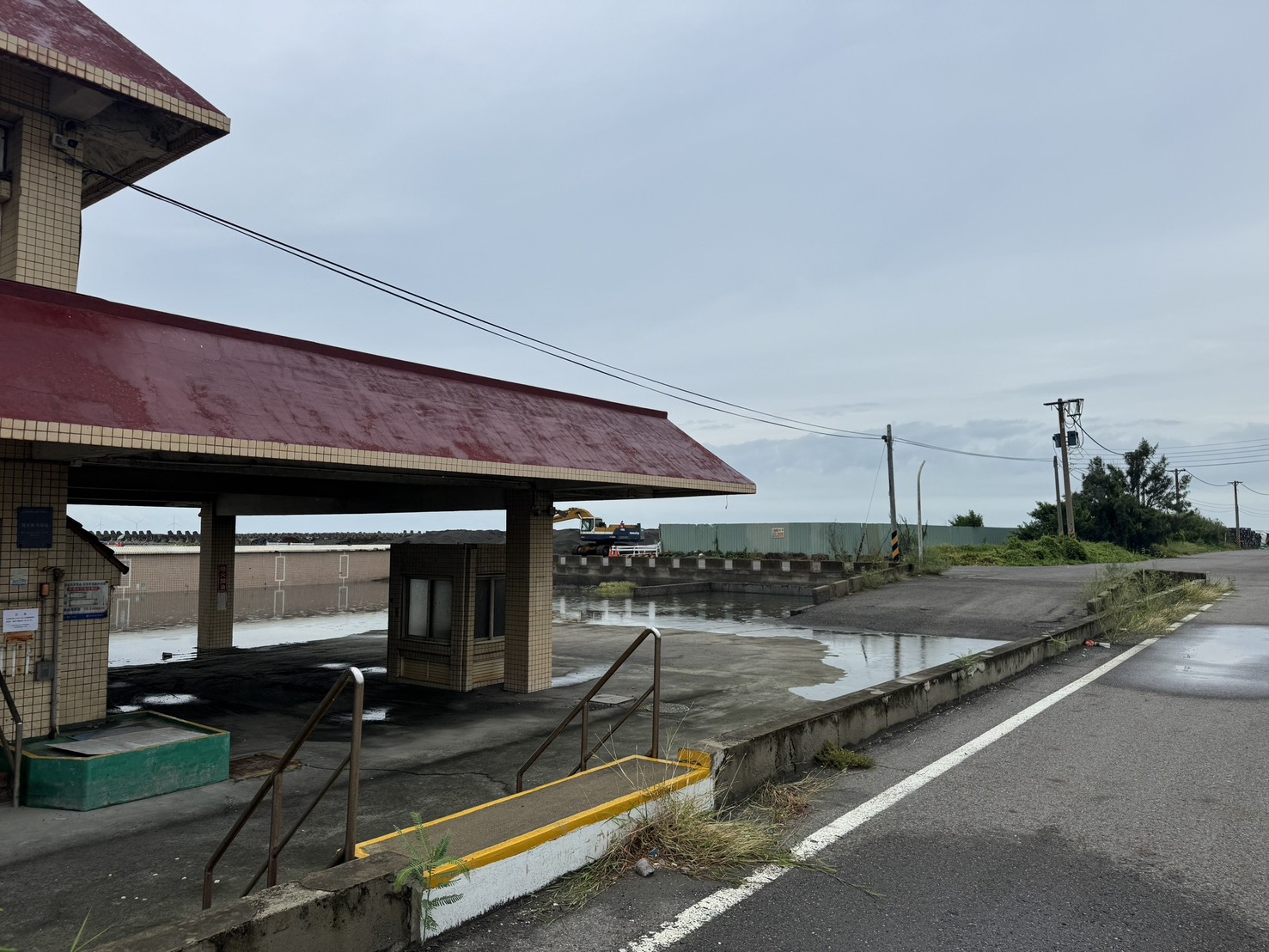 有關媒體報導「雲林箔子寮漁港出現積淹水情形」一事，經本隊查證，報導內容與事實不符，特此澄復如下