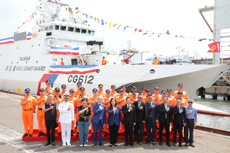 海巡安平級再添新力!　蘇澳艦交船、CG613命名下水典禮隆重舉行