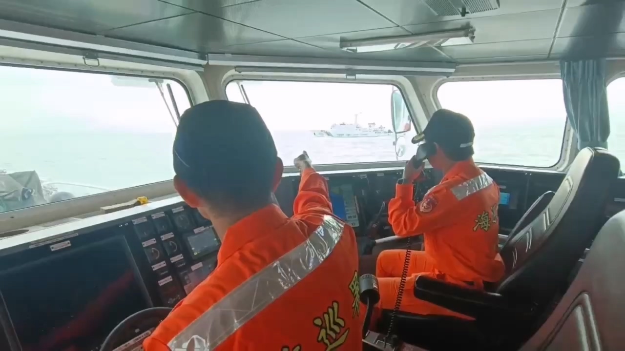 鳳凰颱風海警昨晚解除 中國海警接踵侵擾金門 海巡即時掌握派艇對應驅離