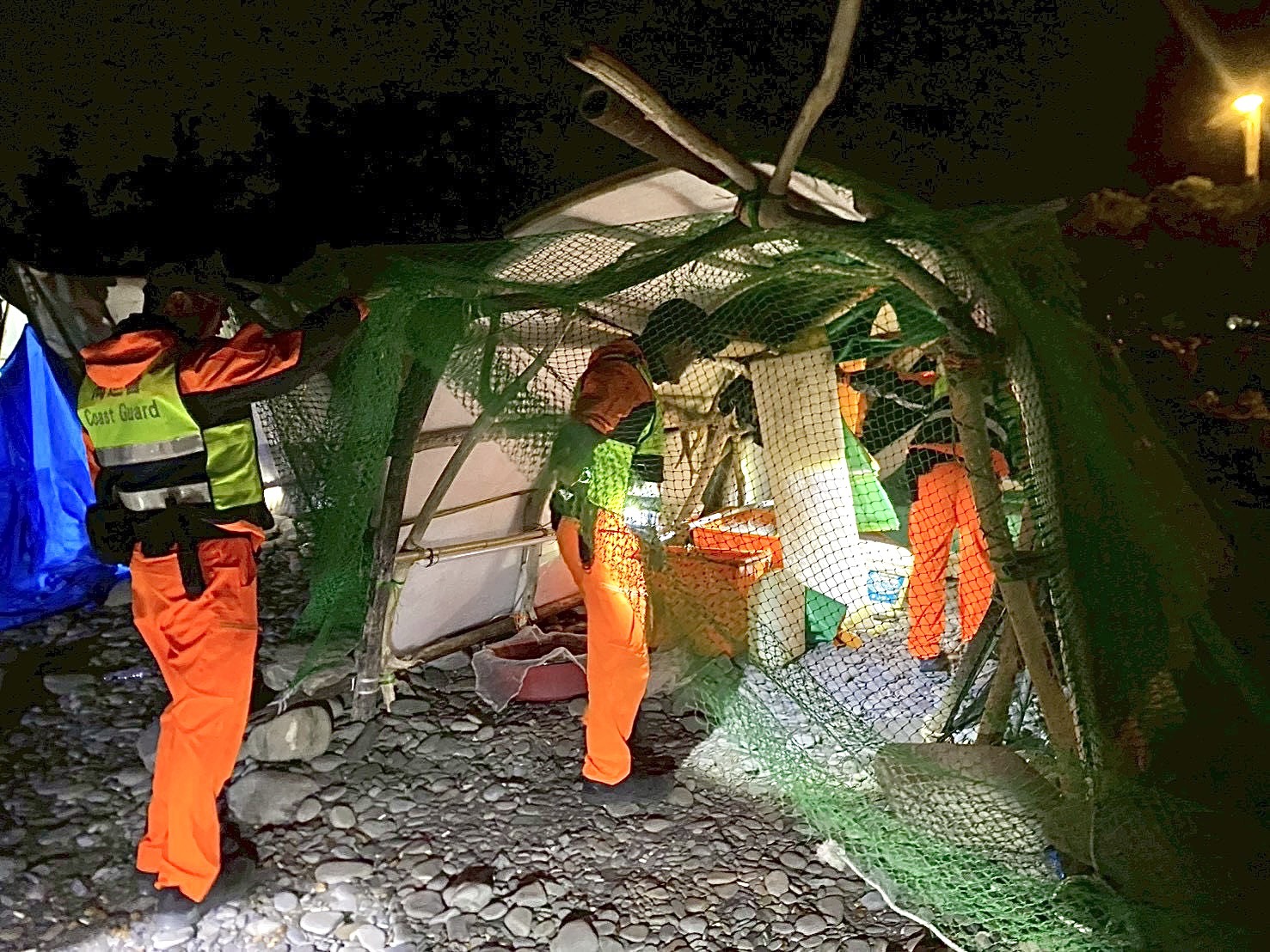 屏東海巡春節前夕威力掃蕩　嚴密防堵不法活動