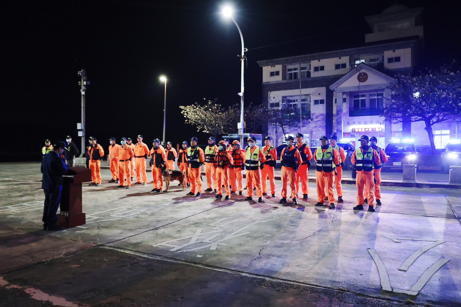 強力掃蕩展決心　台南海巡守護海域岸際安全