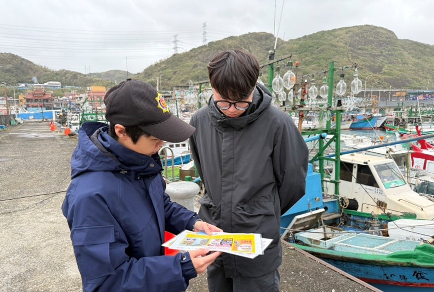 偵防分署115年1月20日基隆查緝隊於外木山及大武崙漁港運用漁民聯訪時機實施預防犯罪宣導。