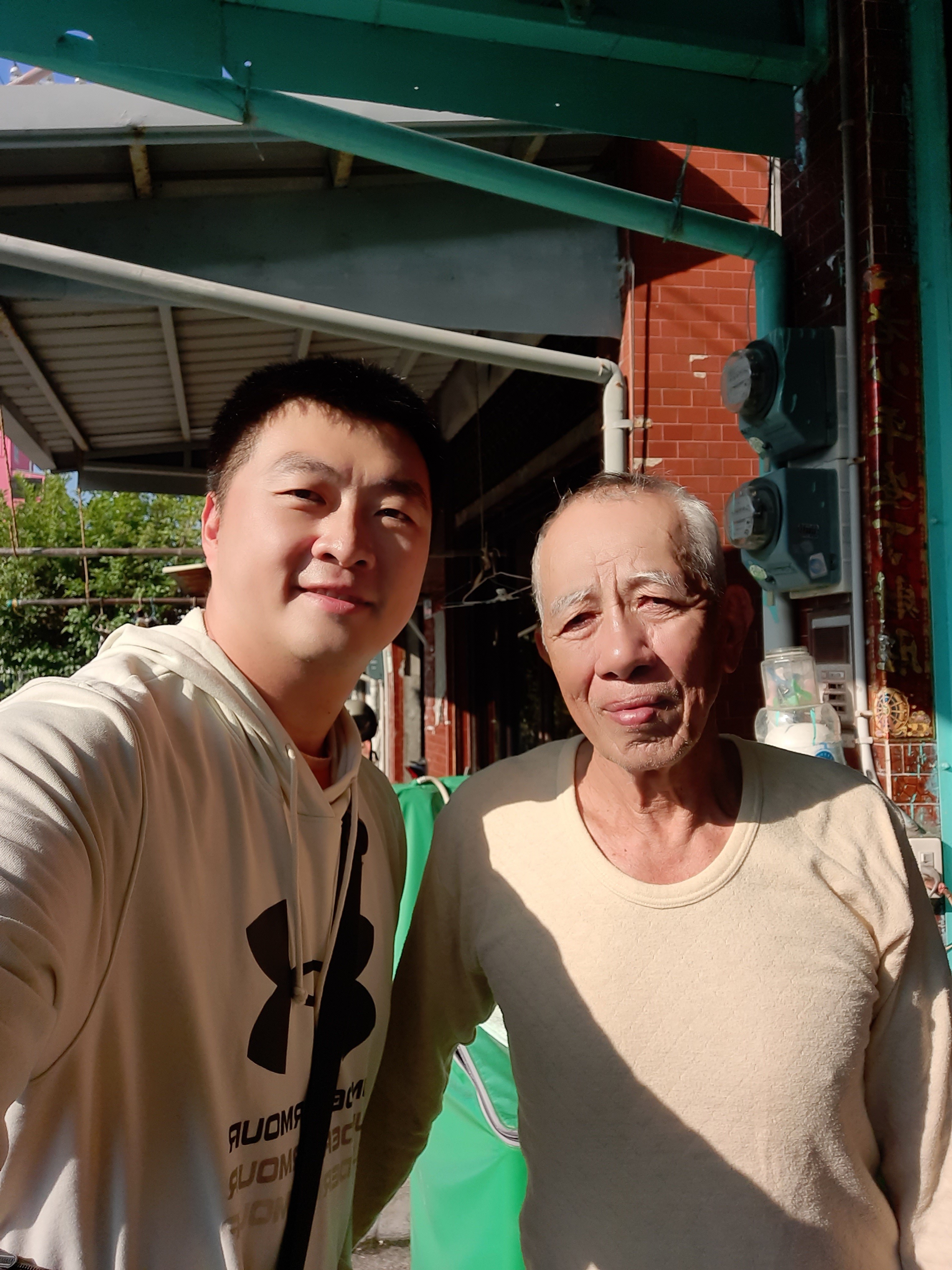 偵防分署高雄查緝隊於2月4日拜會高雄市旗津區運用漁民聯訪時機實施預防犯罪宣導