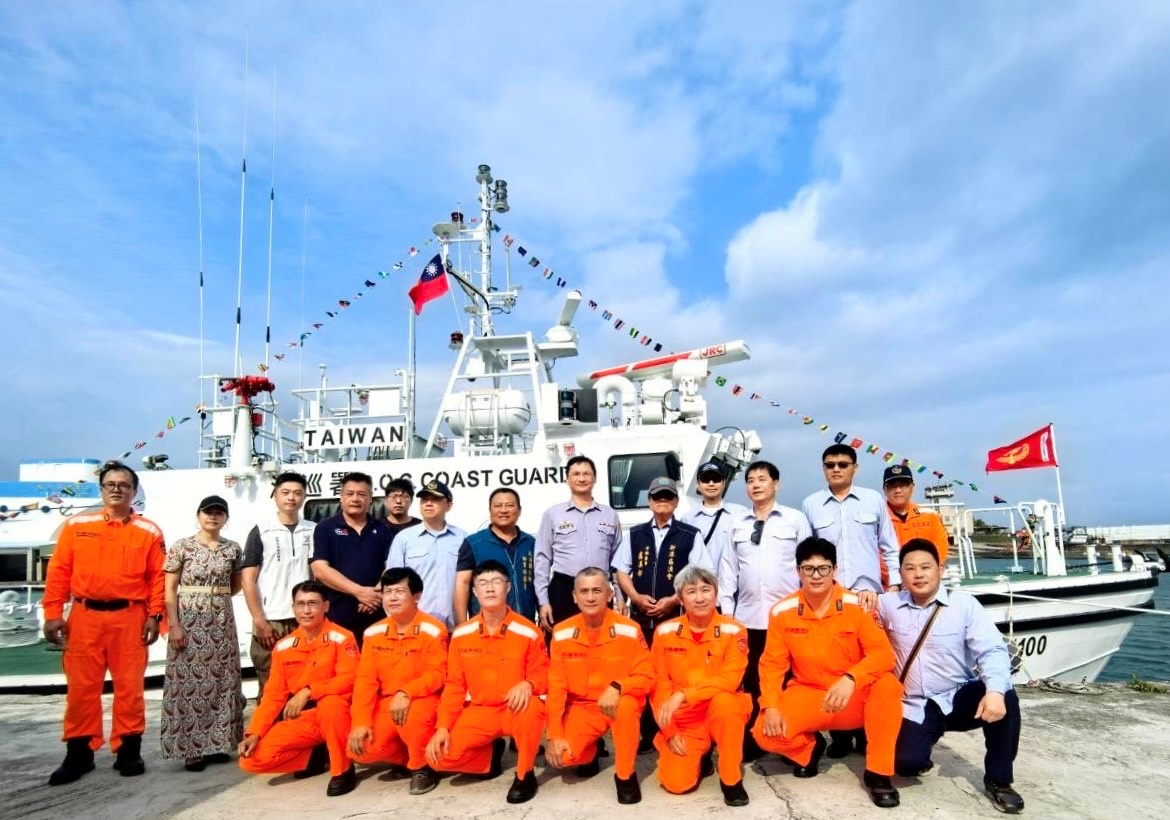 PP-35100艇成軍典禮