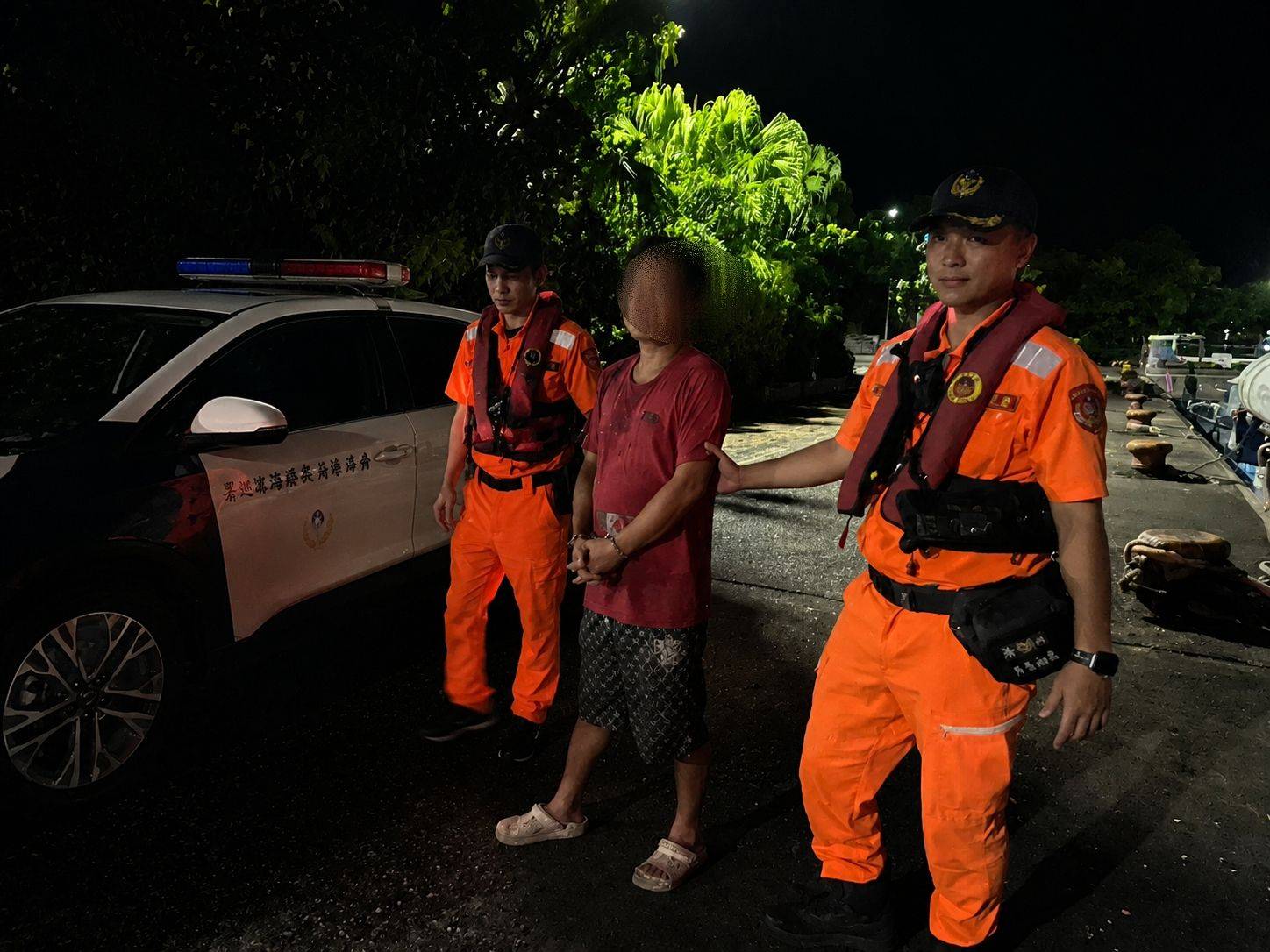 宜蘭海巡機警盤查可疑男子　一查竟是酒駕通緝犯