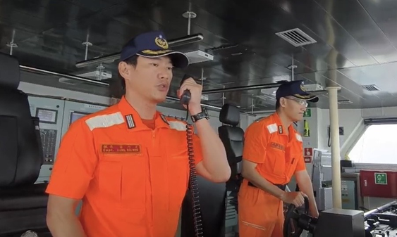 中國海巡假冒管轄權向航經商貨輪廣播 海巡艦艇回應中國違反國際法不必理會