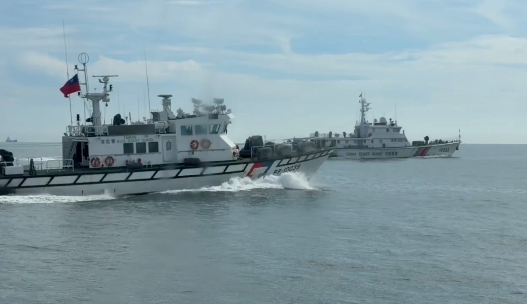 中國海警再擾金門海域 海巡強勢驅離捍衛主權