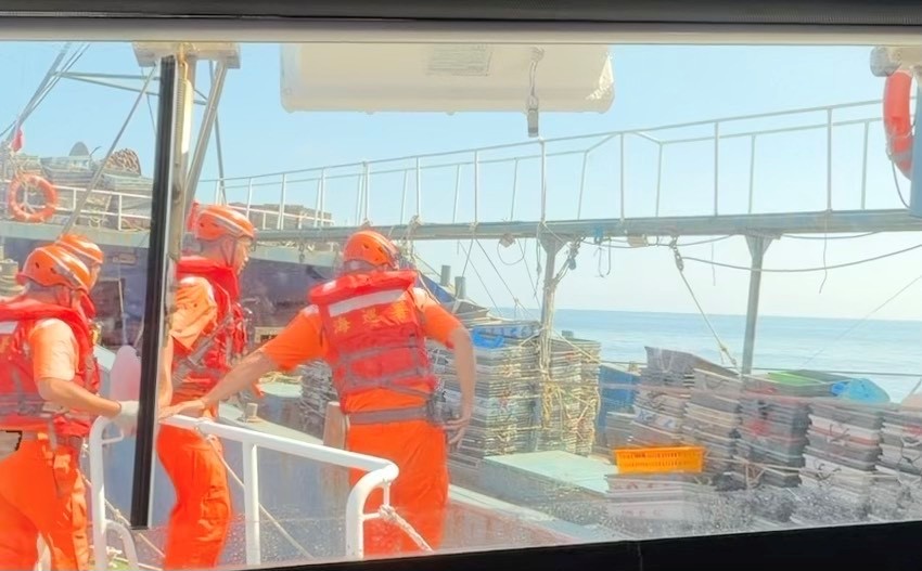 澎湖海巡強力執法 連兩日查扣越界中國漁船