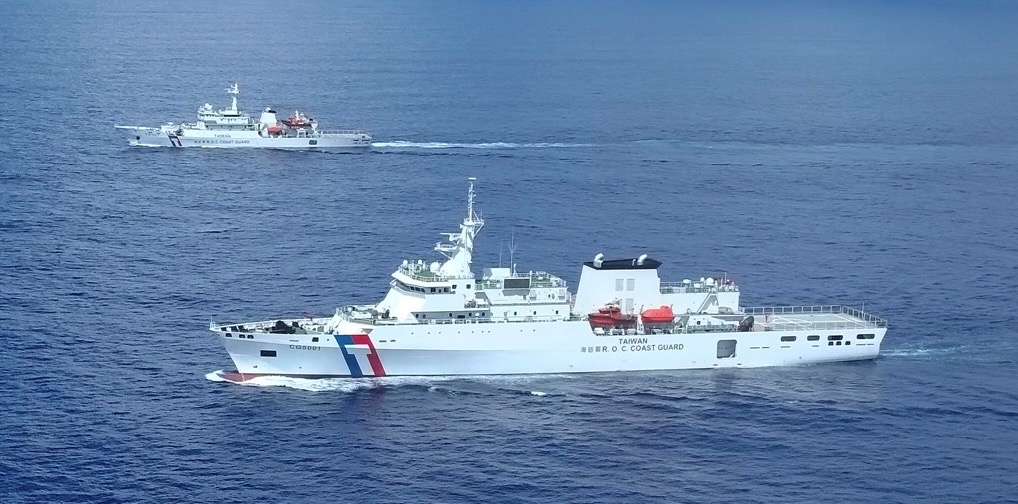 嘉義艦、澎湖艦航抵帛琉 展開115年度遠航訓練暨海巡外交任務